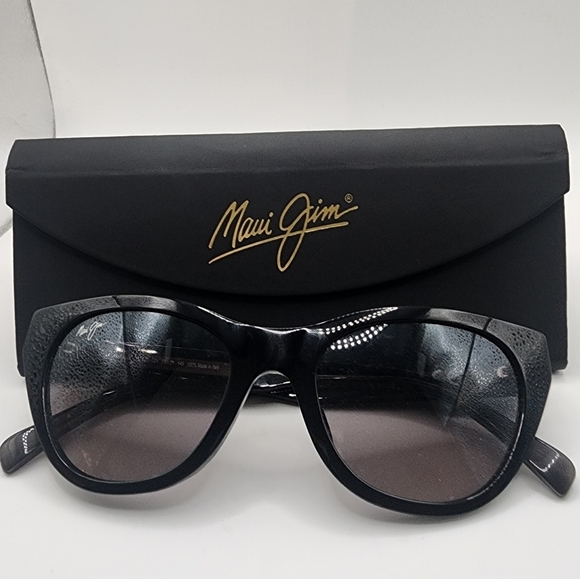 Maui Jim Accessories - Maui Jim Capri Black Cats Eye Sunglasses